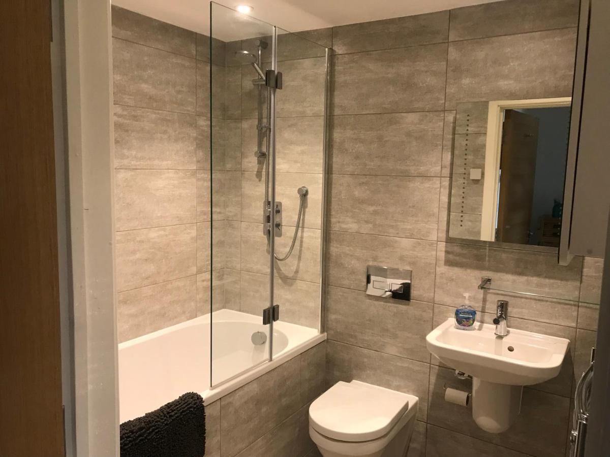 Modern Apartment With Stunning Views, Close To Amenities And St Ives Χέιλ Εξωτερικό φωτογραφία