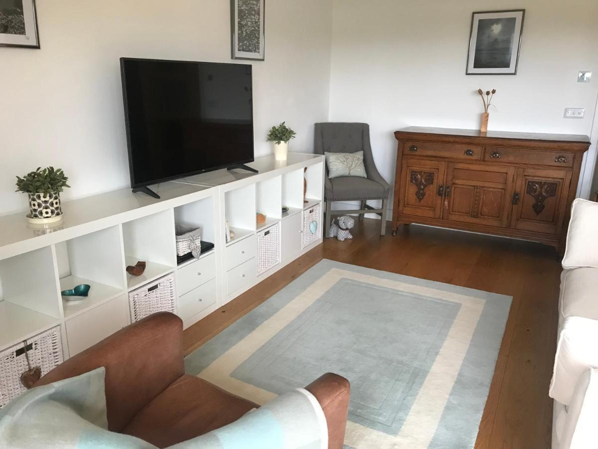 Modern Apartment With Stunning Views, Close To Amenities And St Ives Χέιλ Εξωτερικό φωτογραφία